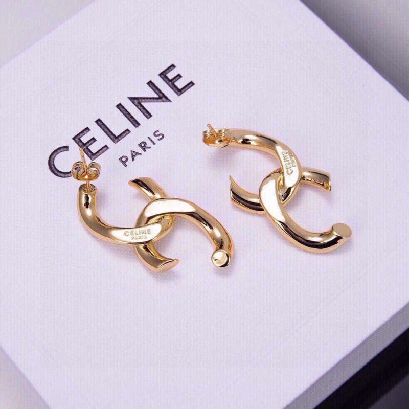 Ce**e earrings